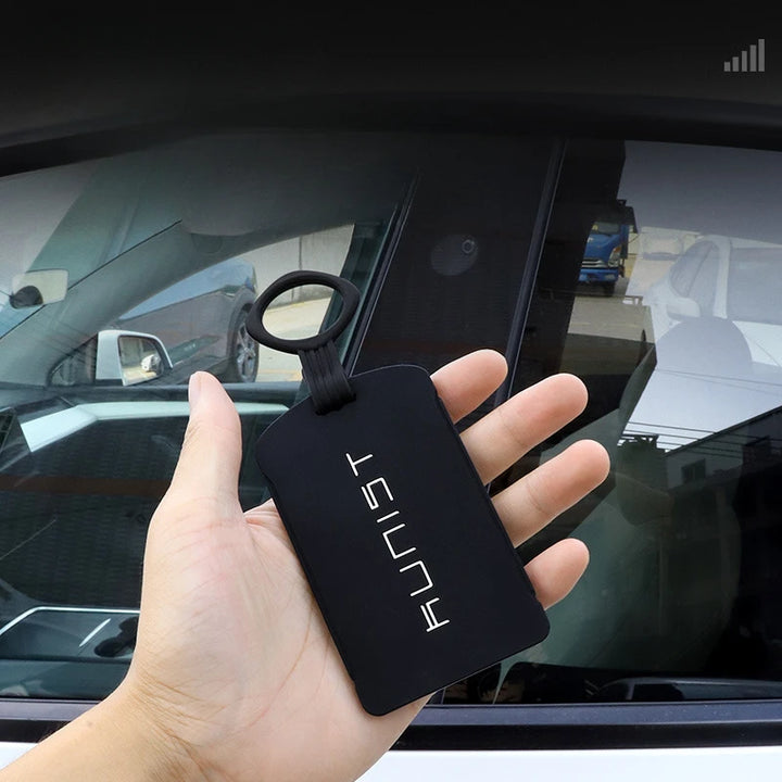 Silicone Key Card Holder for Tesla Model 3/Model Y 2017-2023 is available at Ludicrous EV.
